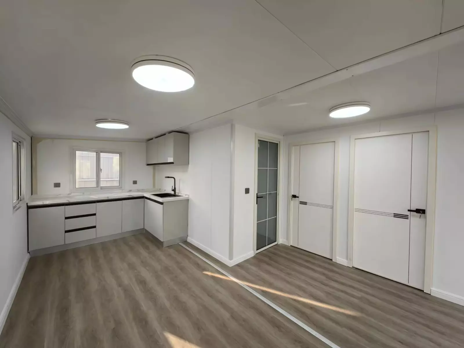 Tiny House 37m² mit großer überdachter Terrasse, 5 Jahre Garantie-Neu – Bild 15